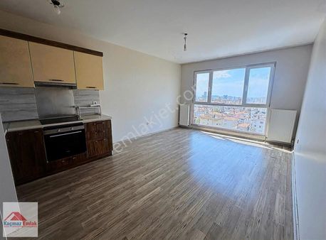 Kartal Gümüşpınar'da Butik Site İçerisinde Satılık 2+1 Daire