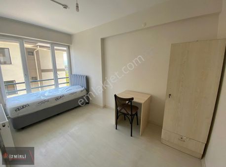 Üni Yürüme Mesafesinde Kiralık Herşey Dahil Sıfır Eşyalı 2+1