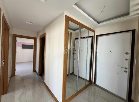 İzzet Begovıç Civ*3+1*a.mutfak*ç.banyo*lüx Yapılı*emsali Yoook