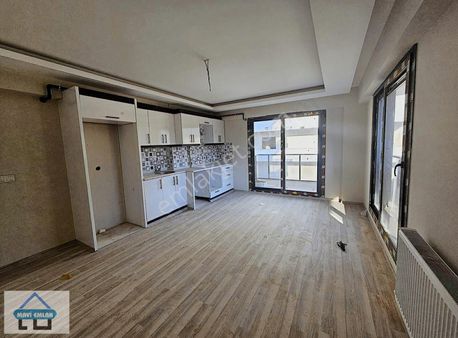 Kurtuluş Mah Yeni Adliye Ye Yakın 2+1