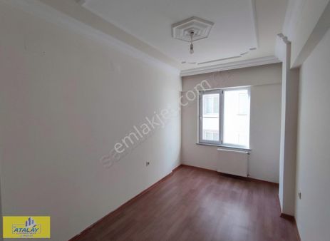 Öz Atalay Gayrimenkulden Yeni Beş Evlerde 3+1 Kiralık Daire