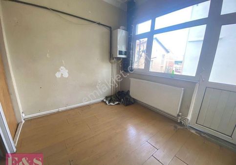 Es Gayrimenkul Yedikulede Satılık Daire