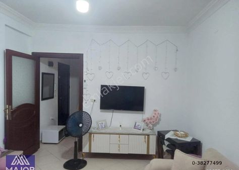 İskenderun Cumhuriyet Mahallesinde Satılık1 +1 Daire