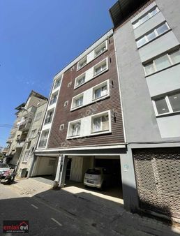 Emlak Evi'nden Polis Evi Karşısında Eşyalı 1+1 Kiralık Daire