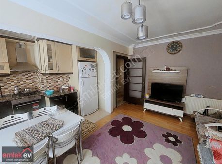 Emlak Evi'nden Efeler Mh 2+1 Açık Mutfak Daire