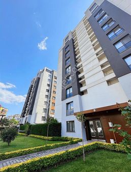 Demir Plus Sitesinde Satılık 3.5+1 Daire