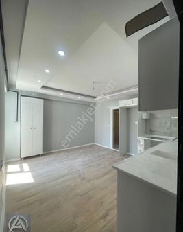 Esentepe Mh Satılık 1+1 Aile Binası Cd Yakını..!!!