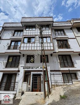 Çekmeköy Safranbolu Evlerin De Satılık 5+2 Dubleks Daire