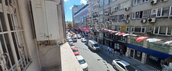 Bayrampaşa Merkezde Memura Kiralık 3+1 Asansörlü Daire