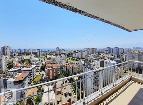 Çağlayan'da Nazmi Ateş Sitesinde Deniz Manzaralı 5+1 Dubleks