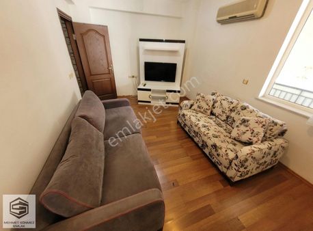 Fener'de Terra City Yakını Katta 1+1 Mobilyalı Daire