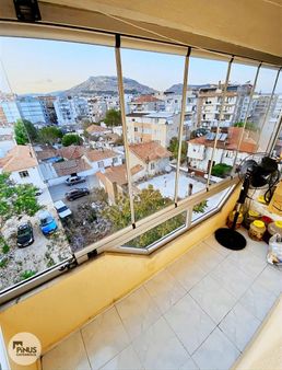 Pinus Gayrimenkul'den Çarşı Merkezde Satılık Daire