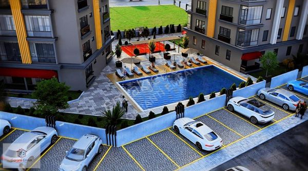 Cumhuriyetde Havuzlu Sitede 50 M2 Cam Balkon Giriş Katı Satılık