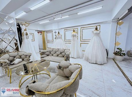 Yalova Merkez İstanbul Cadd. Devren Kiralık Gelinlik Moda Evi