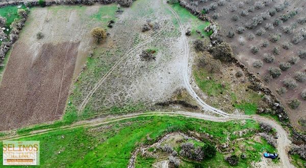 Selinos'dan Göçbeyli'nin Üzerinde 4215m2 Manzaralı Tarla