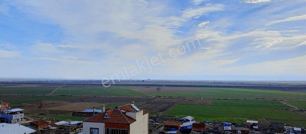 Karacabey Emirsultan'da Satılık 8+1 Uluabatgölü Manzralı Dubleks