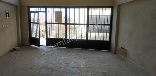 Karacabey Tabaklar'da Kiralık 160m² Dükkân