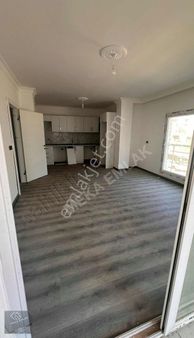 100 M2 2+1 Köşe Güney Doğu Cephe