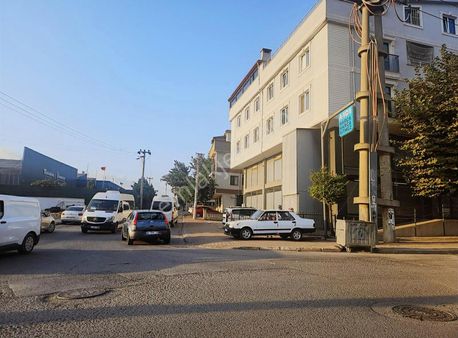 Denızcan Emlak Sirasogutler Marmaray Durağına Yakin Uygun Arsa