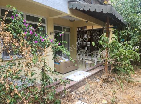 Denızcan Emlak Bayramoglu Adada Plaja 2dk ,3+1 Bahçeli Daire