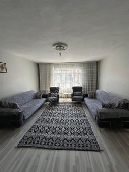 Toprak Emlak’tan Zafer Mahallesinde Satılık 3+1 Fırsat Daire