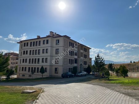 Remax Dem'den 2+1 Daire Takasına Olan Lüks Satılık 3+1 Daire