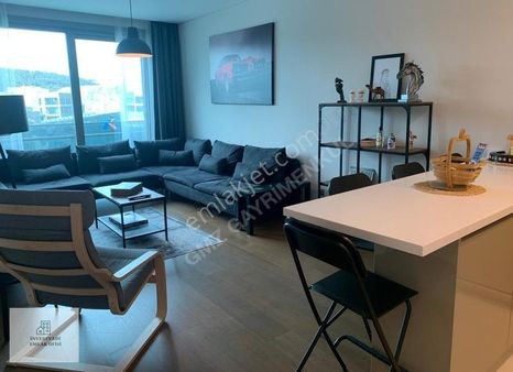 Vadistanbul Park Etabında Vatandaşlığa Uygun Satılık 1+1 Daire