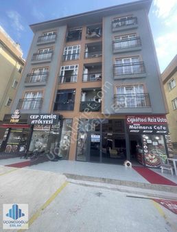 Esenyalı Yeni Pazarbaşı'nda Caddede Kiralık Wc'li Dükkan