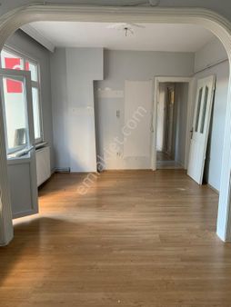 Derviş Ali Mahallesi'nde 1+1 Satılık Daire