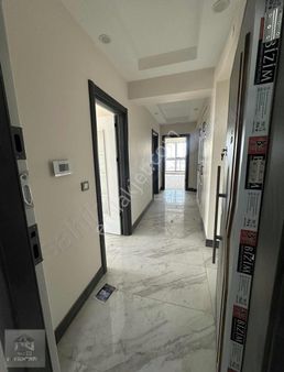 Hatip Mahallesinde Geniş Kullanışlı Fırsat 2+1 Satılık Daire