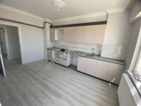 Güvenay - Çorum Ulukavak Mah. Yeni İskilip Yolu Üzeri Satılık 3+1 Sıfır Daire