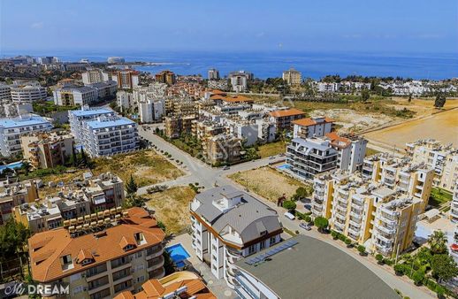 Alanya Avsallarda Taksit İmkanı İle Satılık 5+1