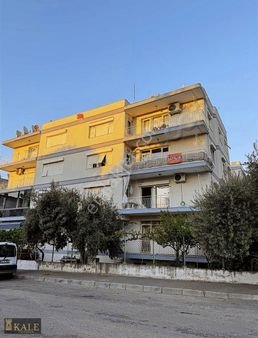 Kale'den Yuvam Sitesinde Ara Kat Satılık Geniş 3+1