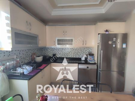 Royalest'ten Yüksek Konumda Sağlam Raporlu Geniş Oturumlu 4+1...