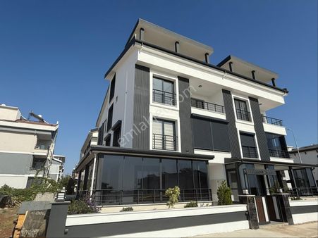 Efelerde Sıfır Dubleks Daire- 3+1 Asansörl Geniş Teraslı