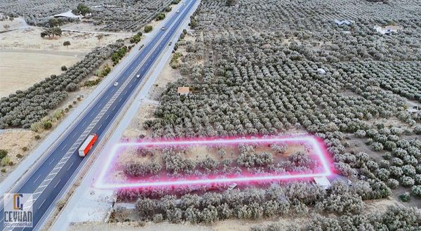Manisa Balıkesir Yolu Üzeri Yatırımlık Arsa - Anayol Cepheli