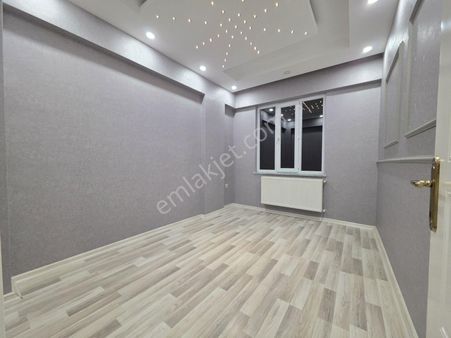 Aktif'ten Park Cepheli Komple Yenilenmiş Lüks Dekorlu 2+1 Daire