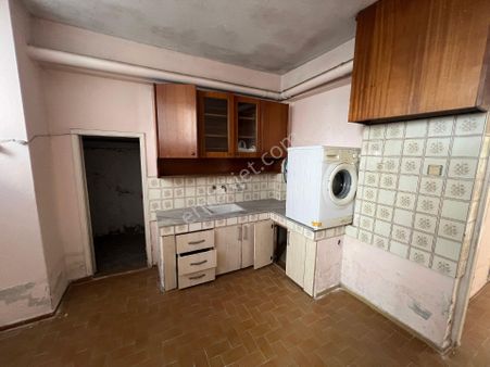 Lider Gayrimenkul'den Rasathane Mh. 2+1 Zemin Kat Krediye Uygun Daire