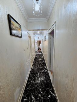 Aktif'ten Yeditepe'de Garajlı, Ara Kat, Bakımlı 3+1 Daire