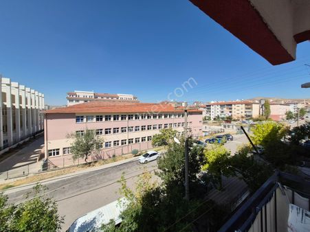 Sincan Gökçek Mahallesi 3+1 İçi Yapılı Bakımlı Daire