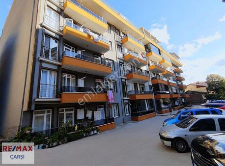 Remax Çarşı'dan İzmit Merkez'de 2+1 Eşyalı Kiralık Daire