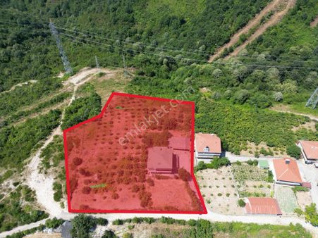 Satılık Müstakil 3 Katlı Ev + Ahır + 5.461 M² Arsa Kdz Ereğli