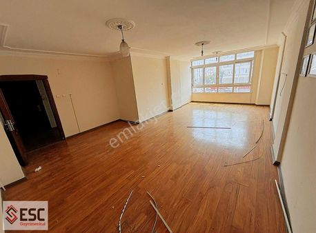 Esc'den Gmk Üzerinde Merkezi Konumda 3+1 Daire Esc2119