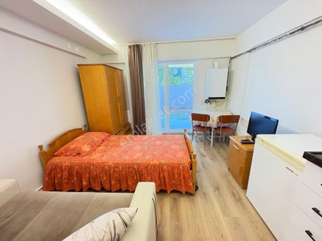 Marmara'dan Çarşı Merkezde Eşyalı Stüdyo Daire