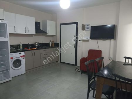 Beyazevlerde Ve 1+1 Bütçeye Uygun Eşyalı Kiralık Daireler (günlük Haftalık İçin Uygun Değildir