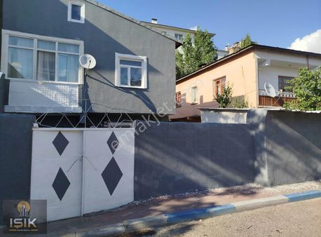 Işık Gayrimenkul'den Şükrüpaşa'da Komple Satılık Bina(2adet 3+1)