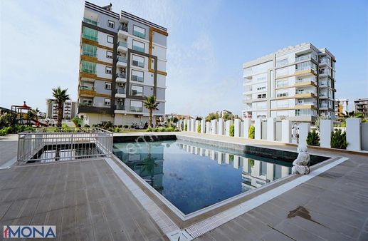 Antalya Kepez Göksu Mah.'de Eşyalı 3+1 Satılık Daire