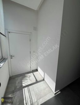 Konum Emlakdan Atatürk Blv Ana Cadde Üzeri Kiralık 300m2 Dükkan