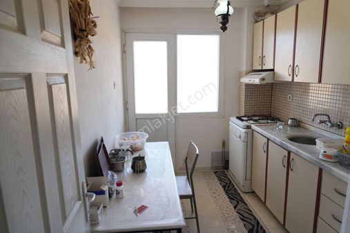 Harmandalında Kiralık Eşyalı 3+1 Balkonlu Çiğli Serkan Dan