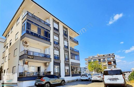 Aliağa Deniz Manzaralı 3+1 Satılık Daire